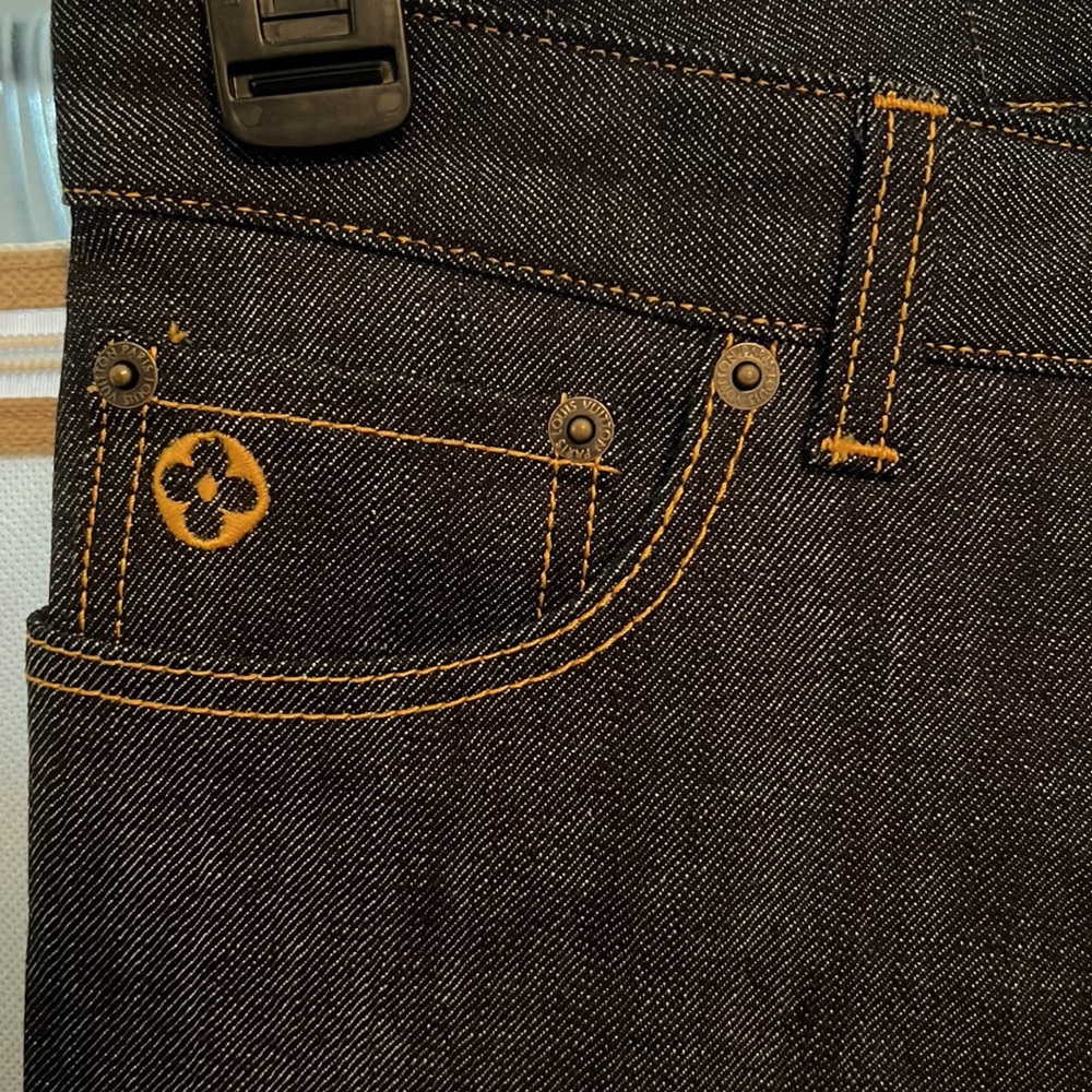 Louis Vuitton jeans - Picture 3 of 6